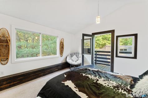 564 Hubbard Road Killingly CT 06241