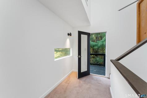 564 Hubbard Road Killingly CT 06241