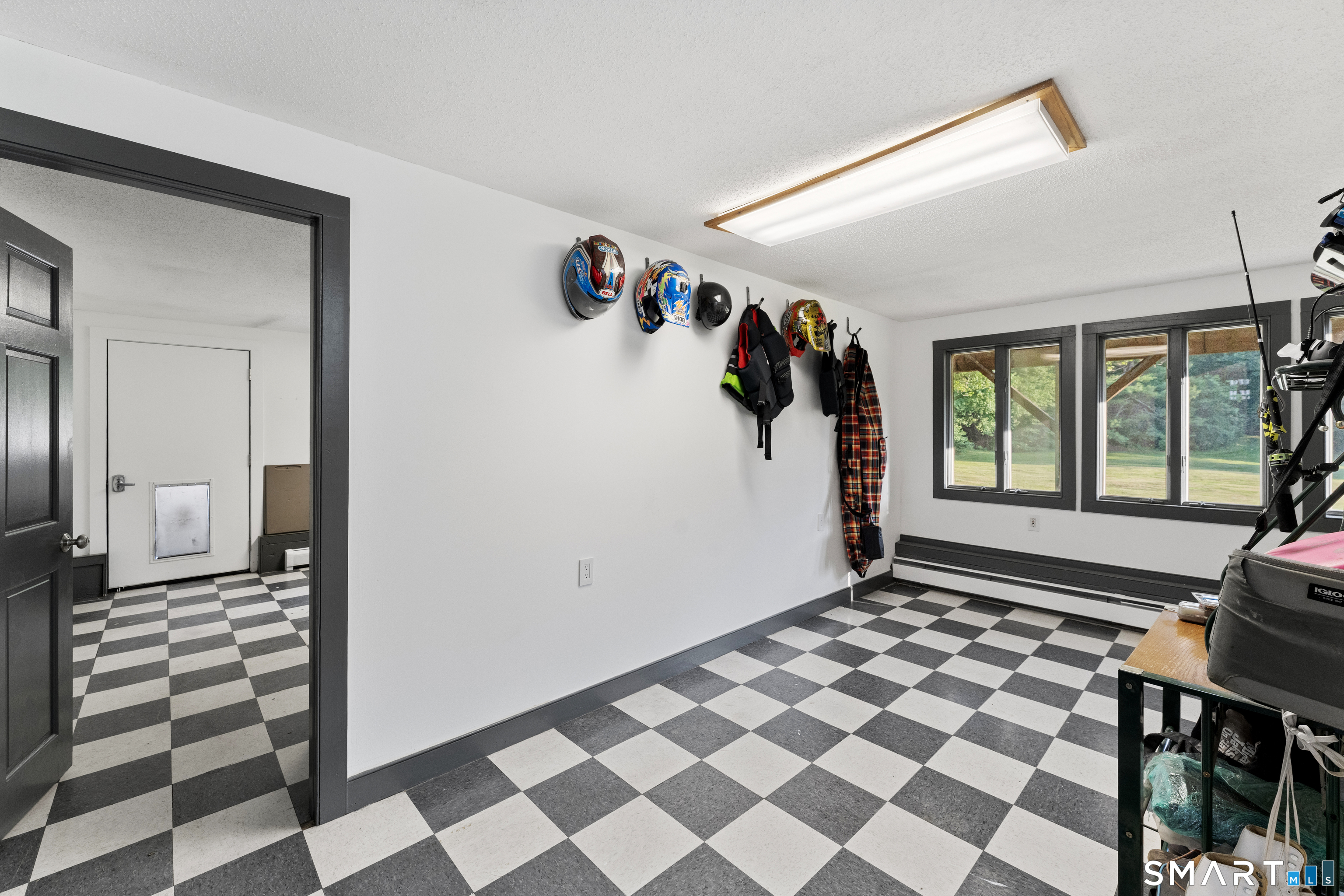 564 Hubbard Road Killingly CT 06241