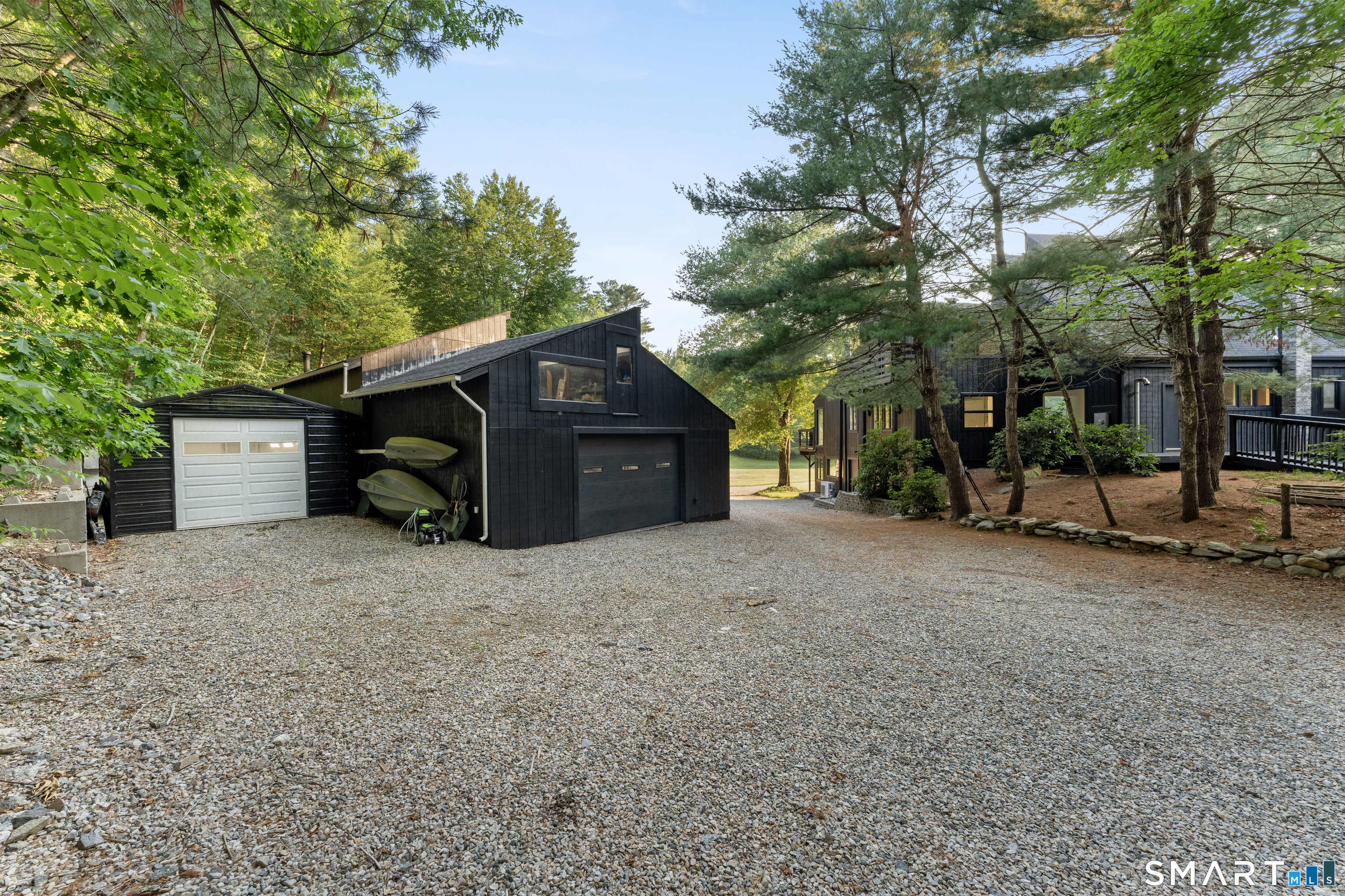564 Hubbard Road Killingly CT 06241