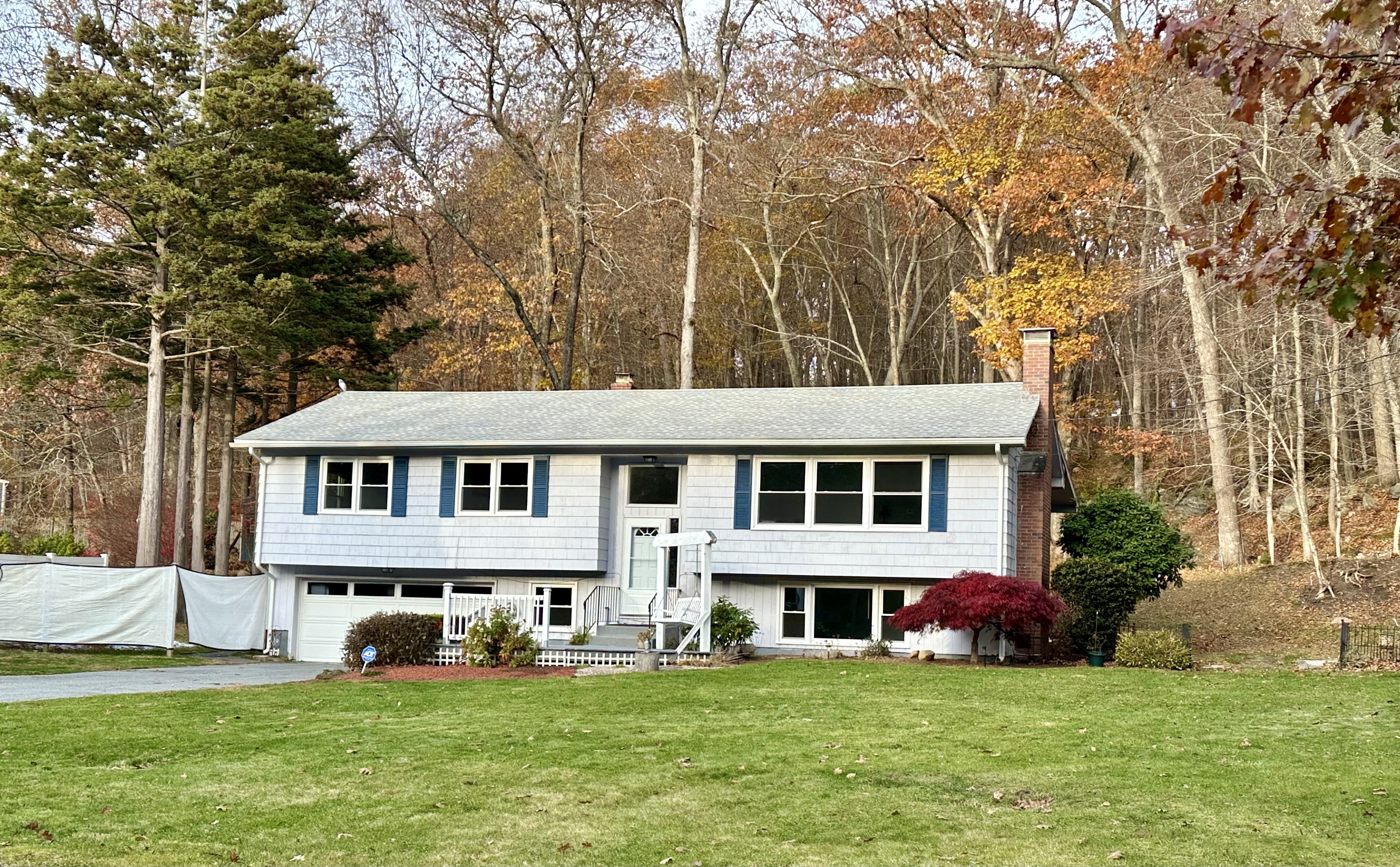 50 North Glenwoods Road Ledyard CT 06335
