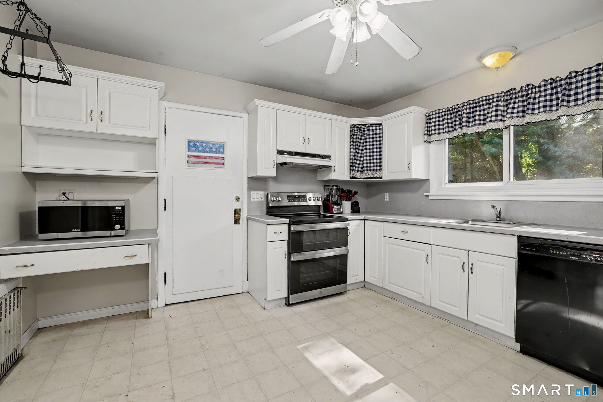 99 Homestead Avenue Naugatuck CT 06770