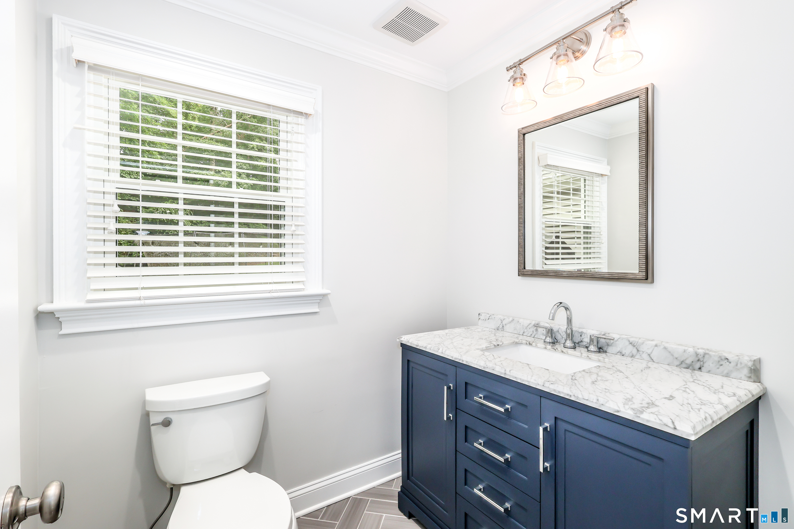9 Hidden Brook Drive Brookfield CT 06804