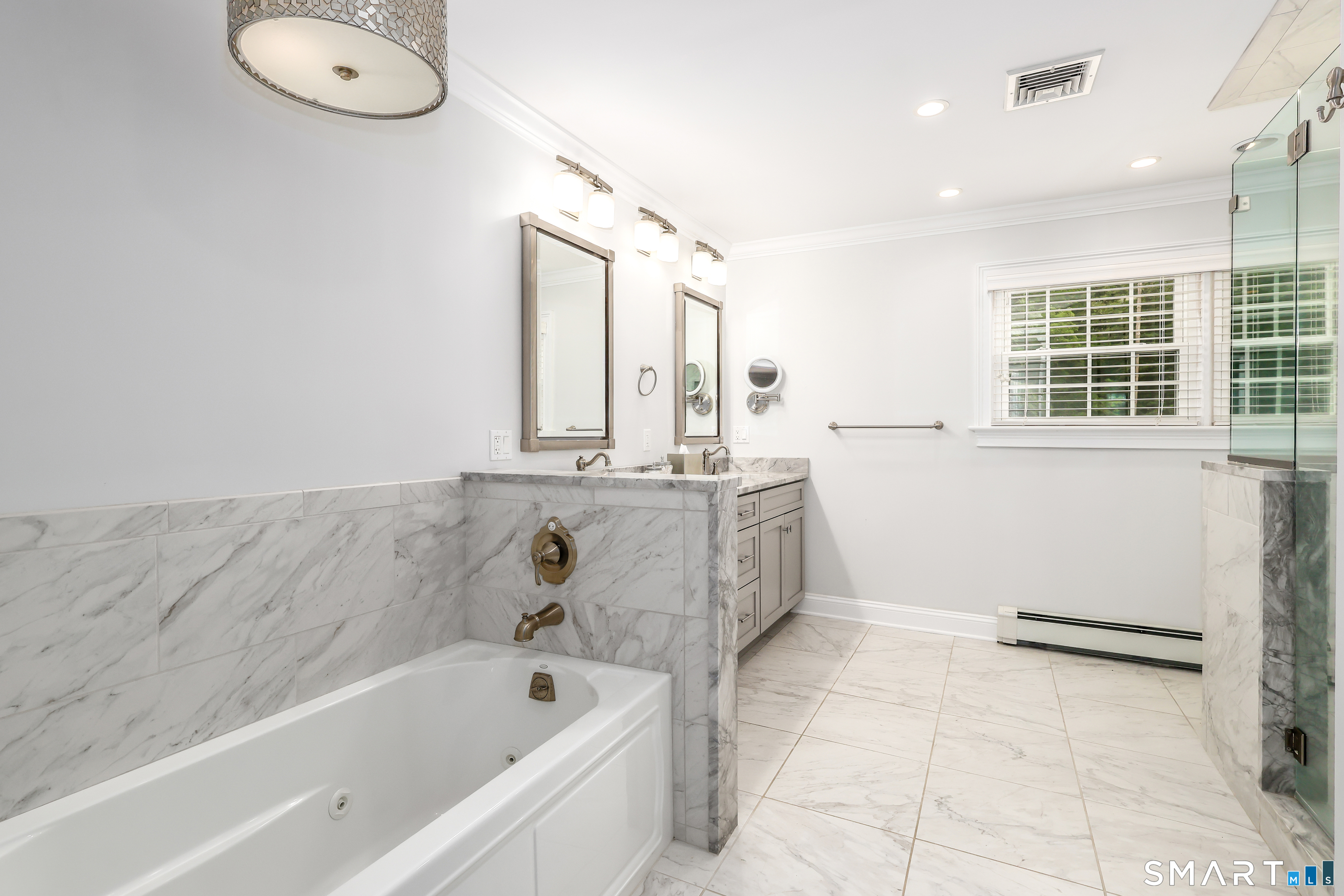 9 Hidden Brook Drive Brookfield CT 06804