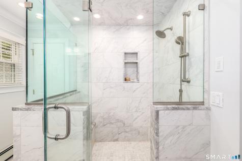 9 Hidden Brook Drive Brookfield CT 06804