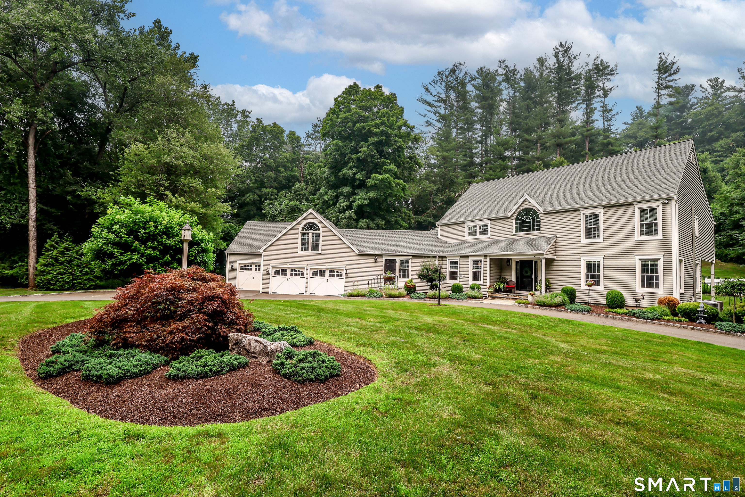 9 Hidden Brook Drive Brookfield CT 06804