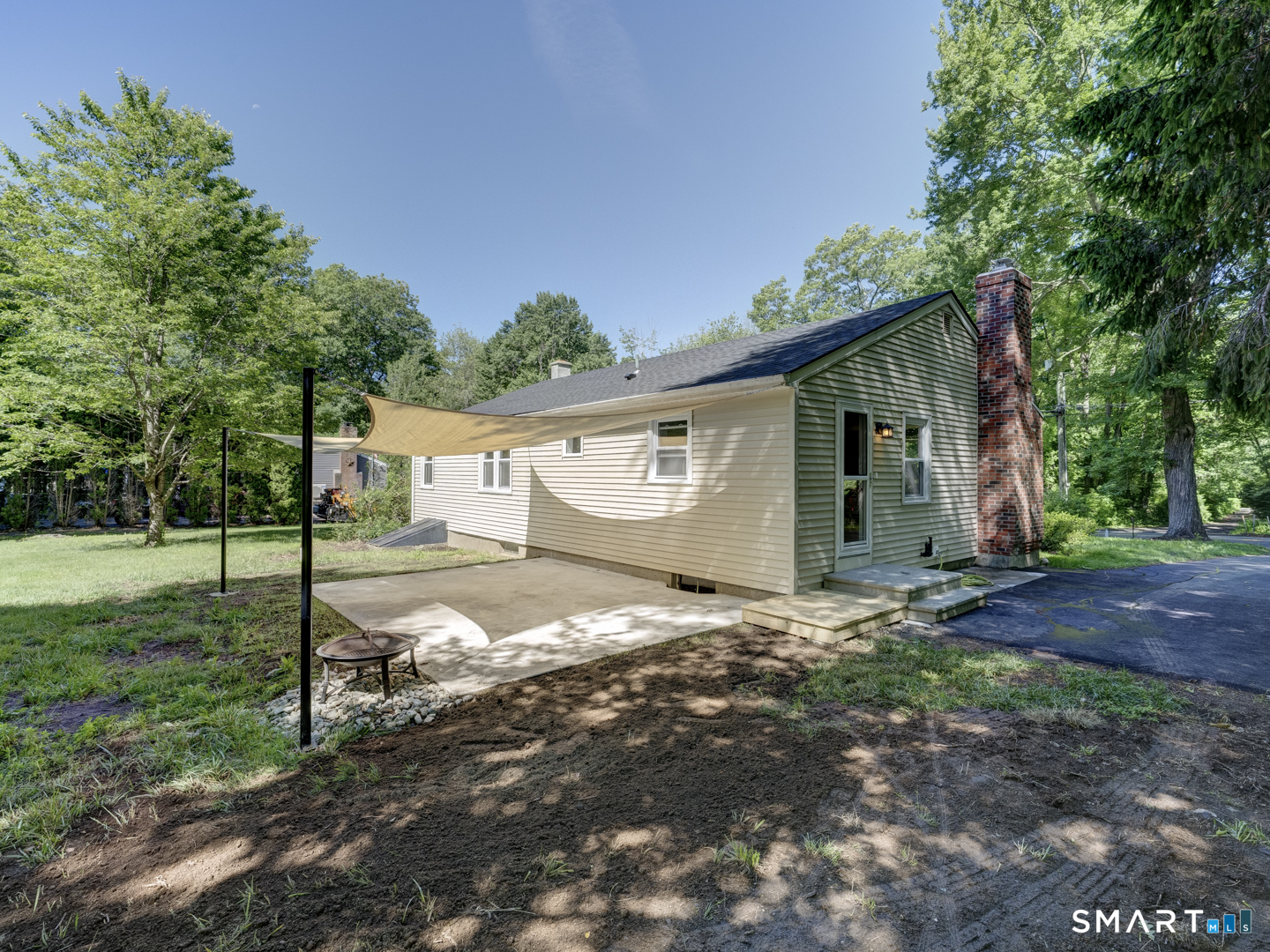 70 Doubleday Road Columbia CT 06237