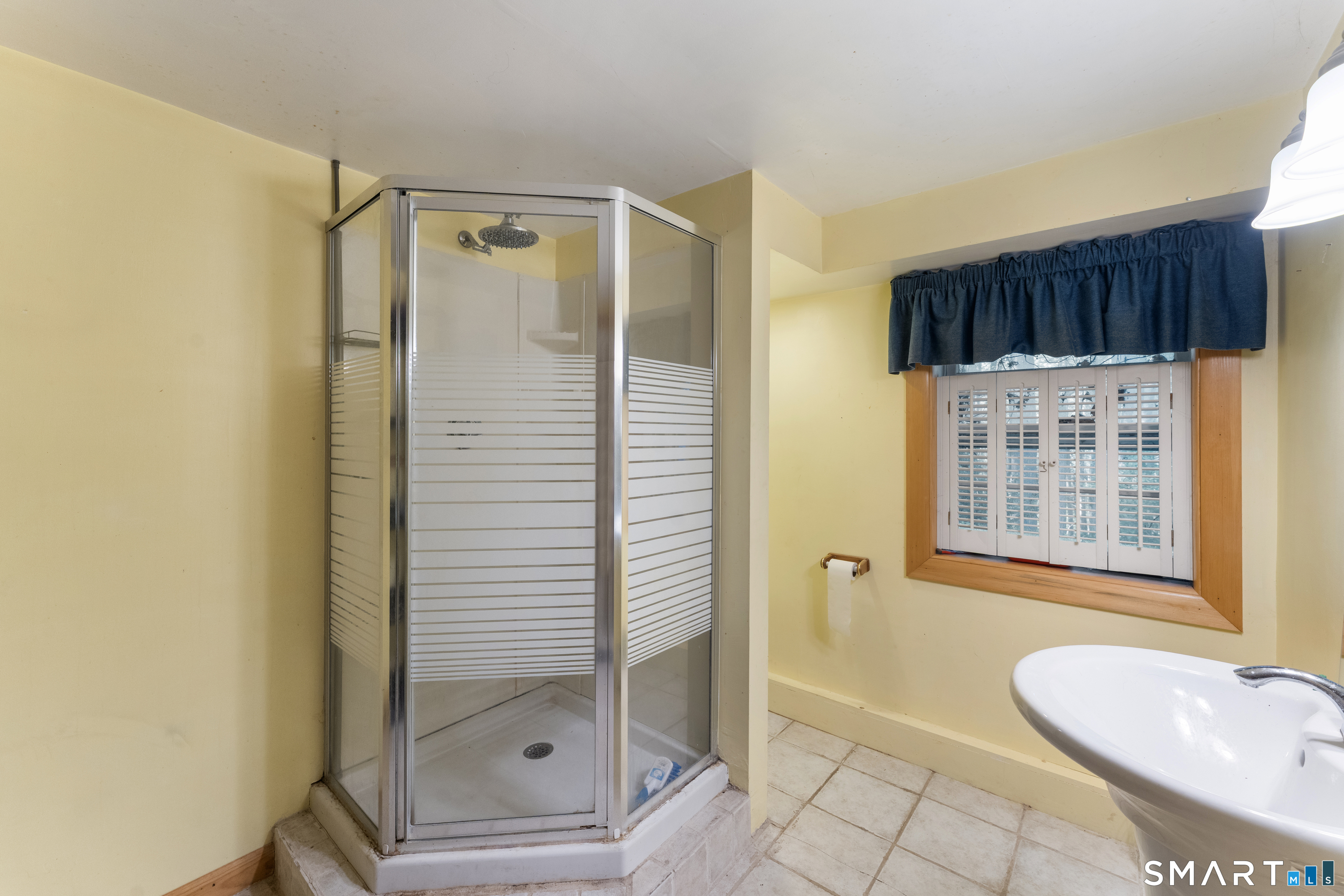 18 Pine Street Plainfield CT 06374