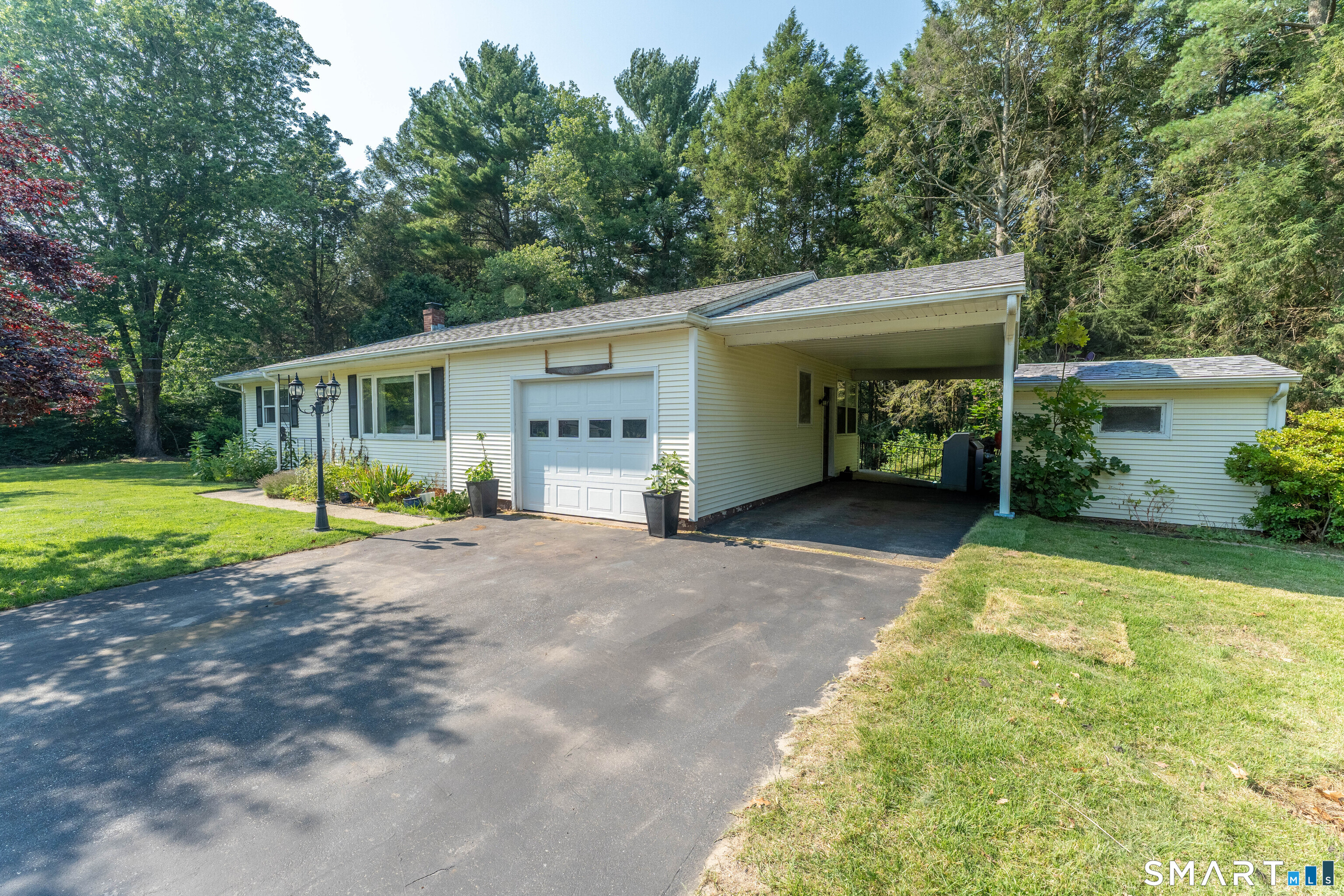 18 Pine Street Plainfield CT 06374