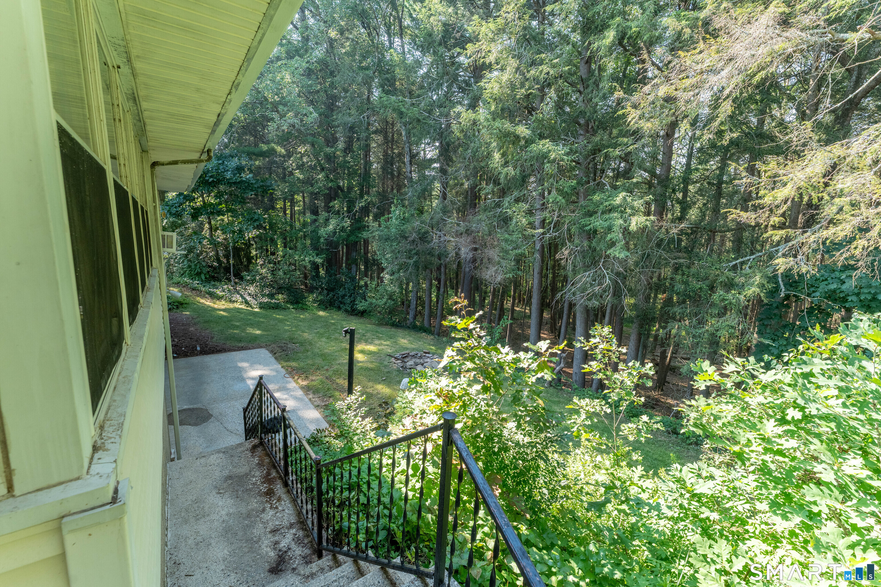 18 Pine Street Plainfield CT 06374