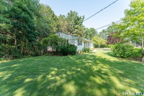 18 Pine Street Plainfield CT 06374