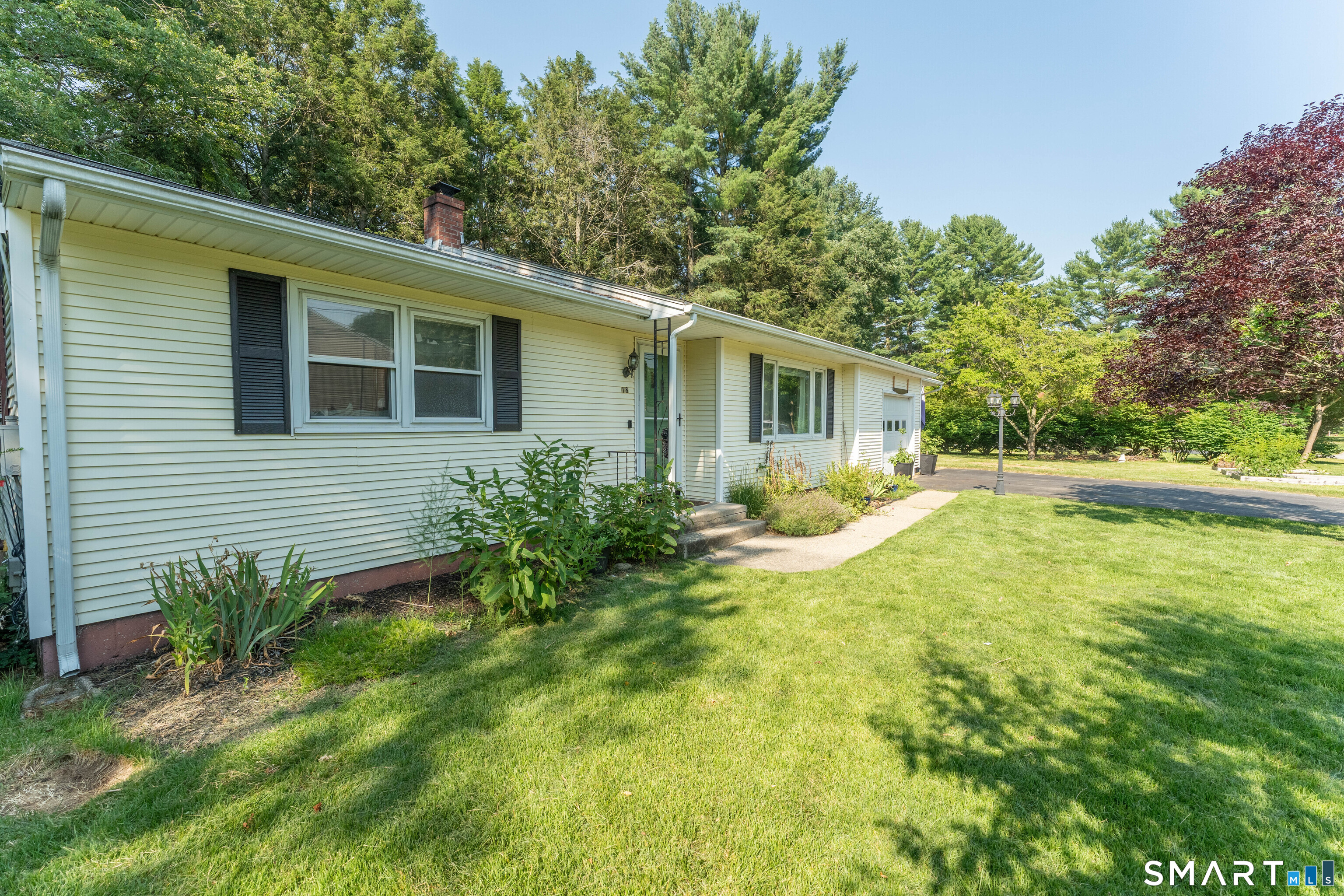 18 Pine Street Plainfield CT 06374