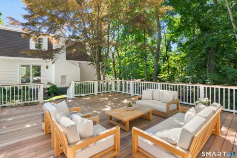 7 Raymond Heights Darien CT 06820