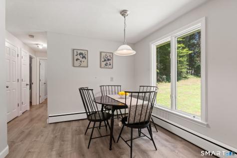 22 Willard Street Simsbury CT 06070
