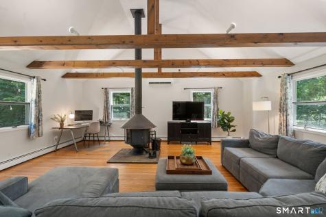 22 Willard Street Simsbury CT 06070