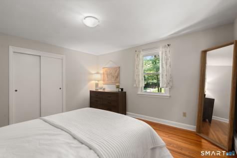 22 Willard Street Simsbury CT 06070