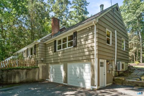 22 Willard Street Simsbury CT 06070