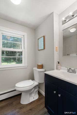22 Willard Street Simsbury CT 06070