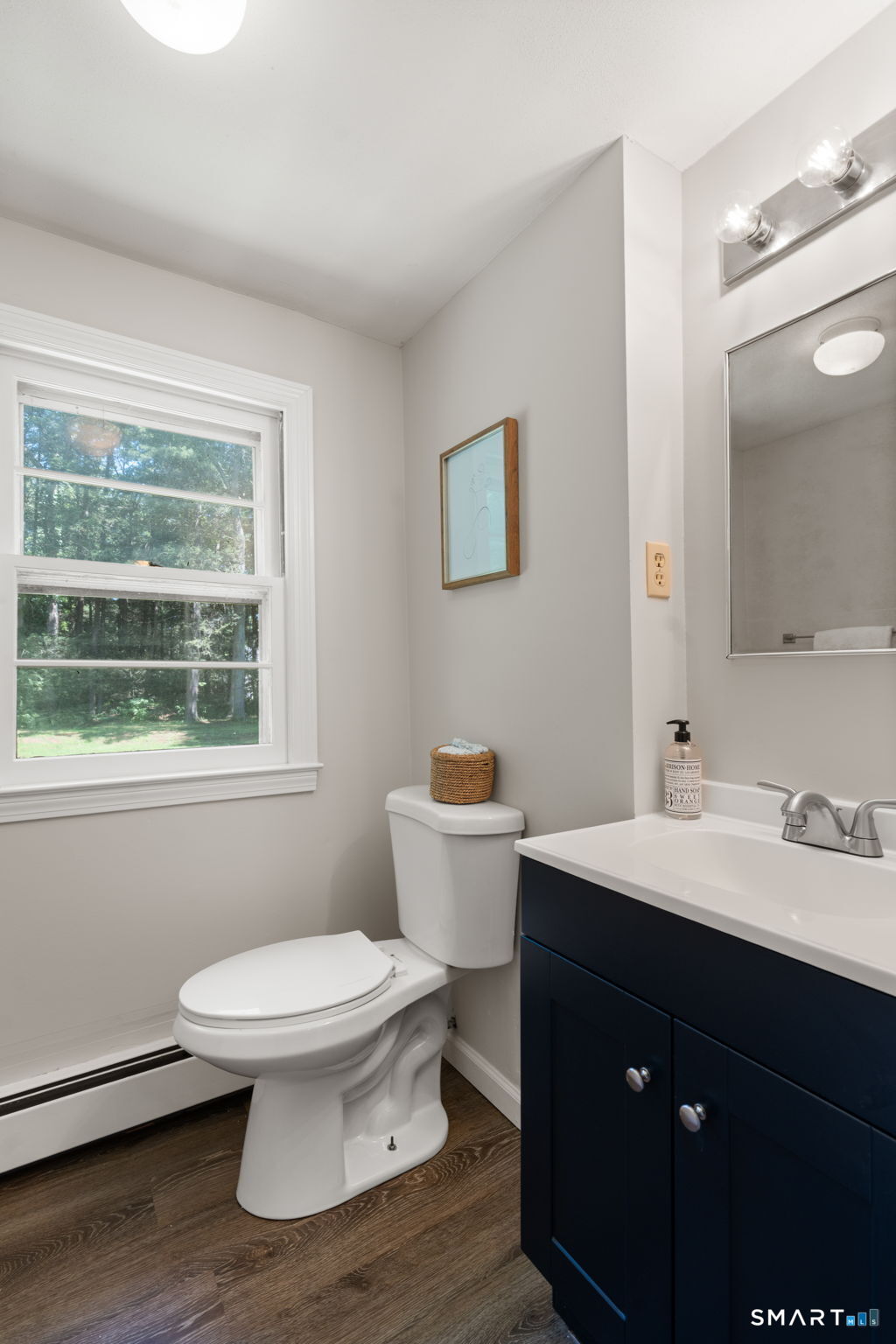 22 Willard Street Simsbury CT 06070