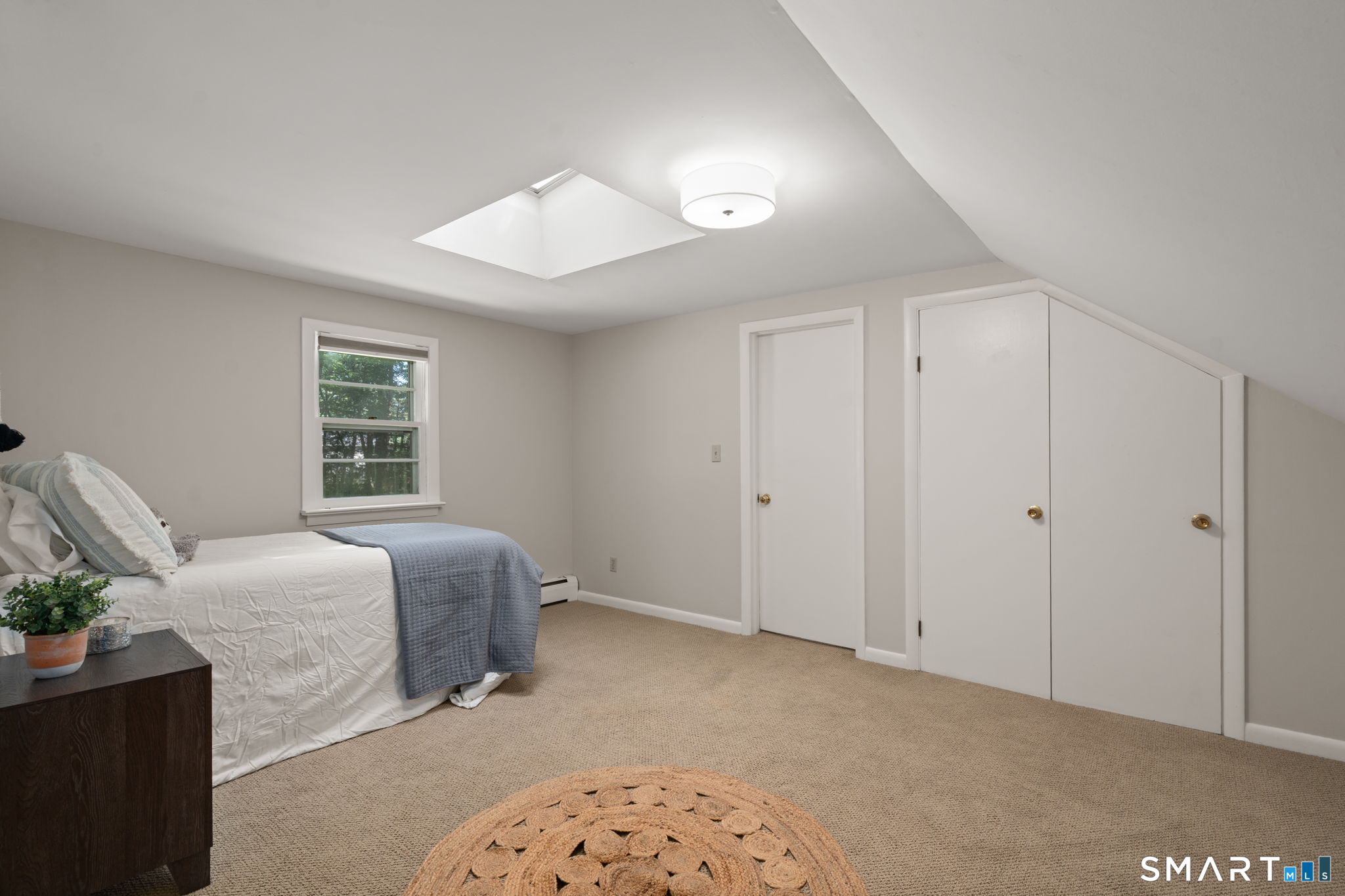 22 Willard Street Simsbury CT 06070
