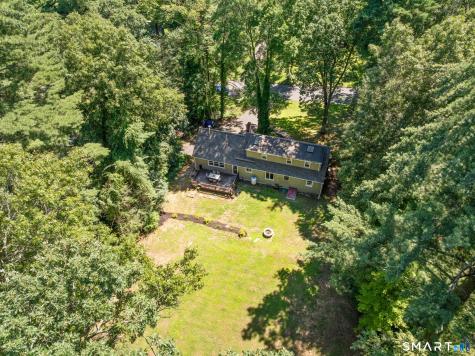 22 Willard Street Simsbury CT 06070