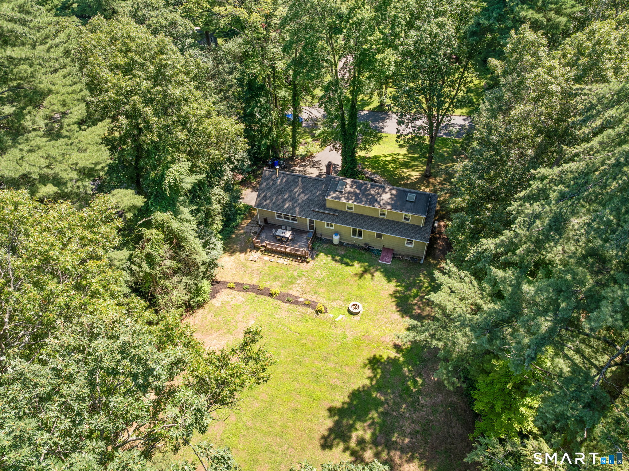22 Willard Street Simsbury CT 06070