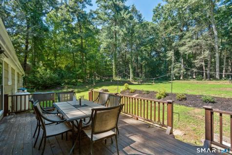22 Willard Street Simsbury CT 06070
