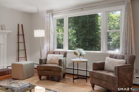 22 Willard Street Simsbury CT 06070