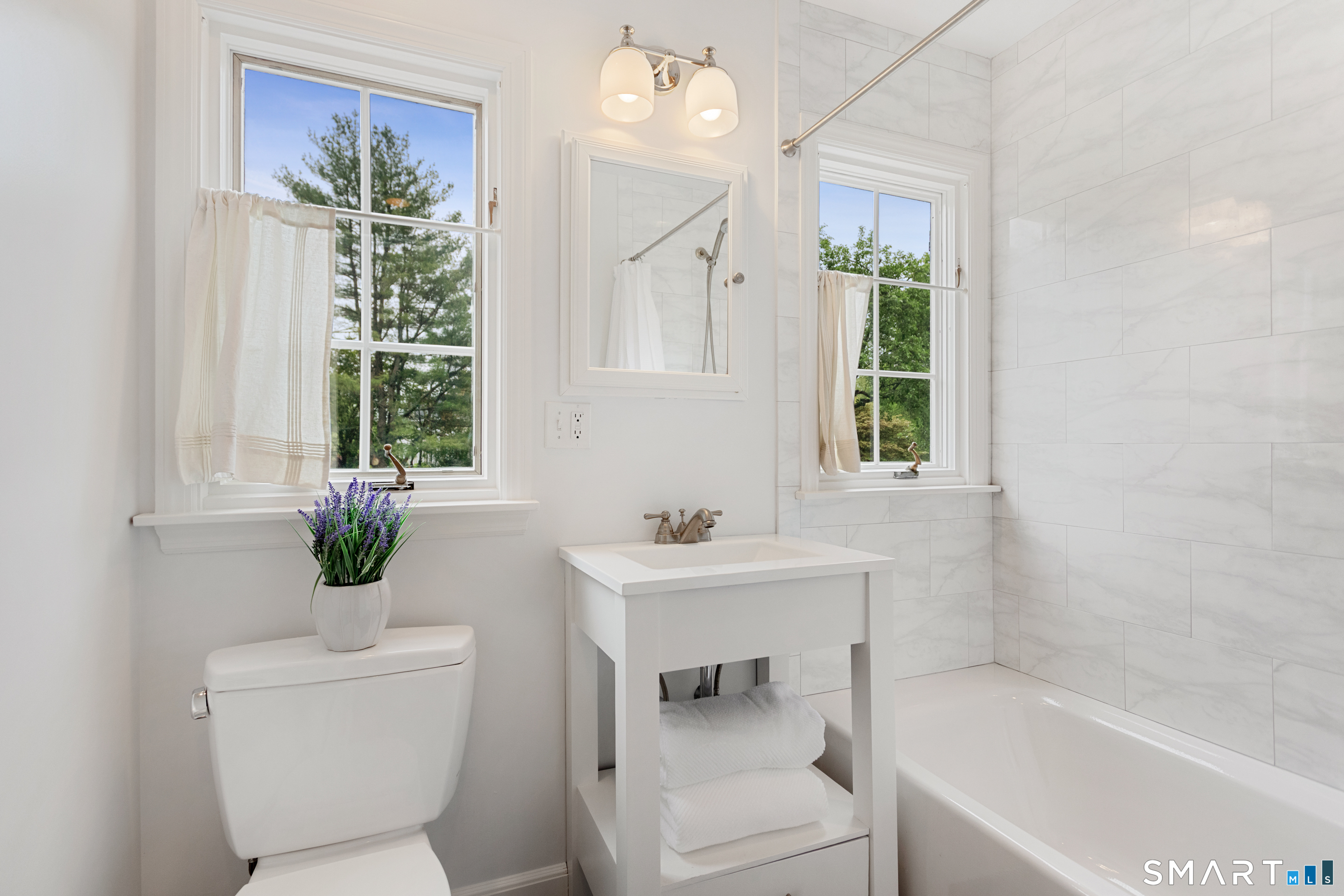 176 Carter Street New Canaan CT 06840