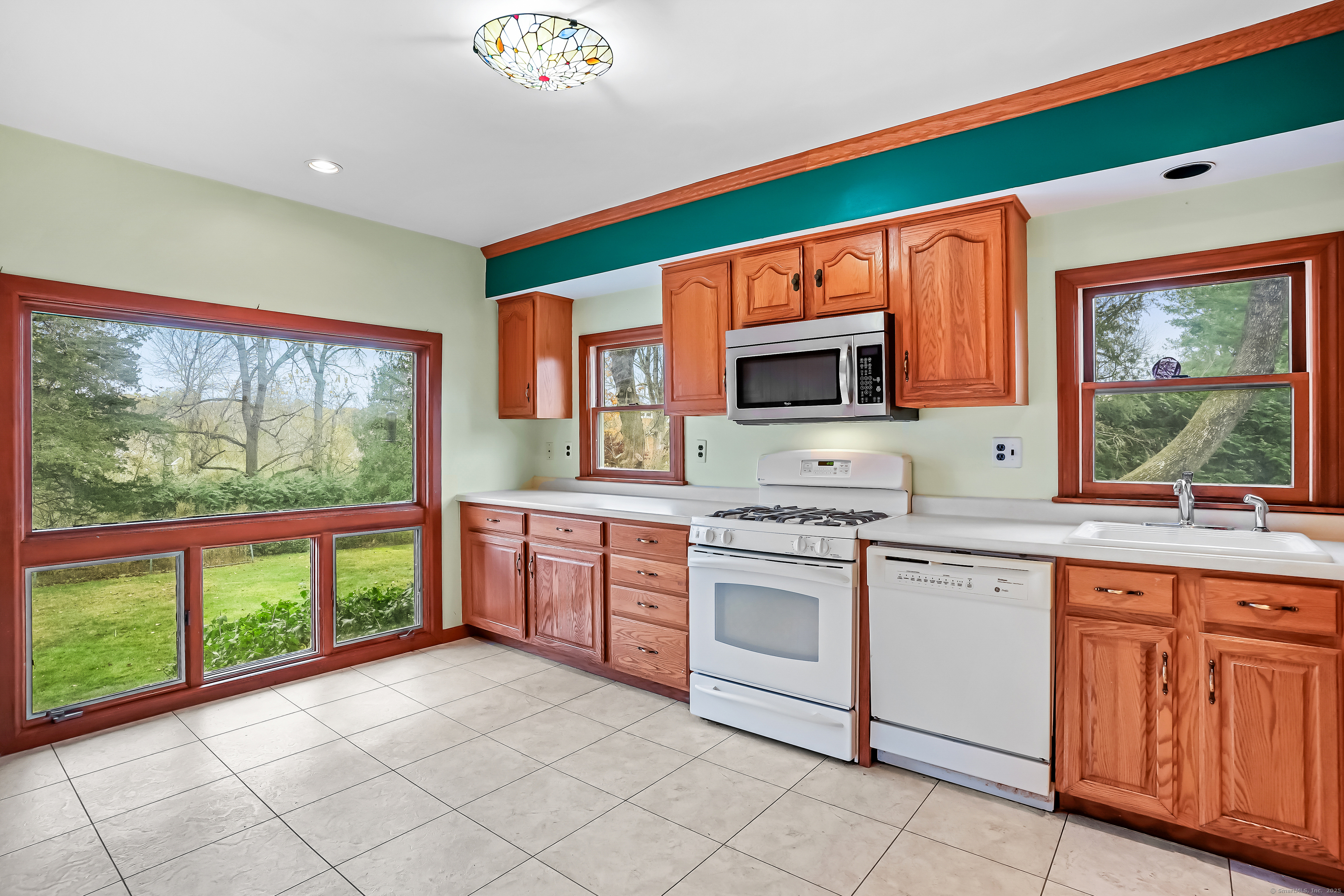 7 Mcneil Road Bethel CT 06801