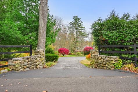 7 Mcneil Road Bethel CT 06801