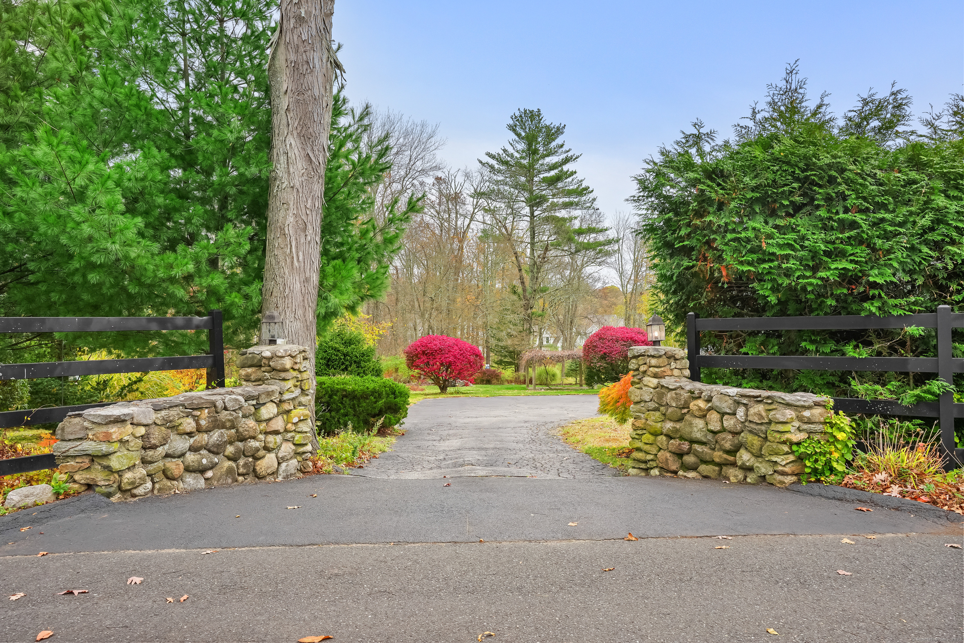 7 Mcneil Road Bethel CT 06801