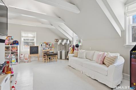 267 Brookside Road Darien CT 06820