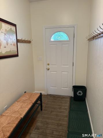37 Oakwood Lane Hamden CT 06518
