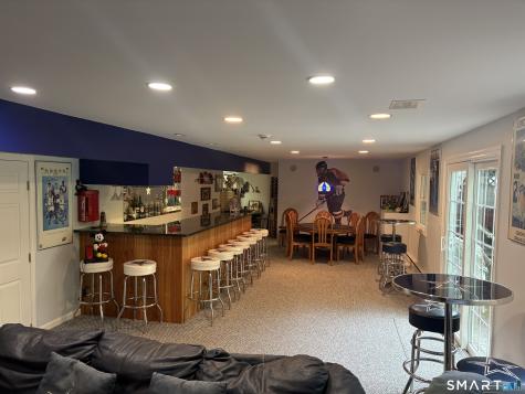 37 Oakwood Lane Hamden CT 06518