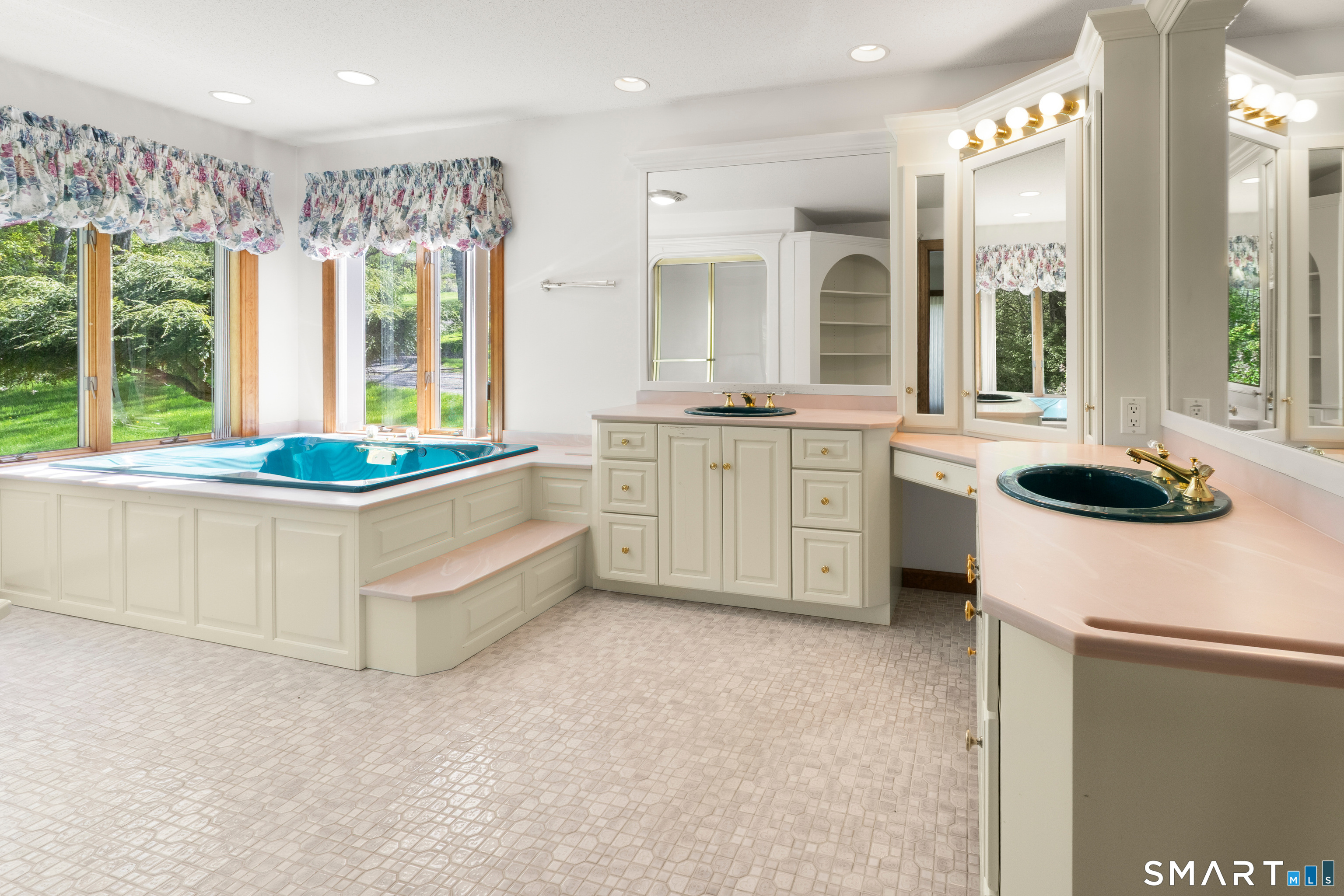 81 Anderson Road Pomfret CT 06259