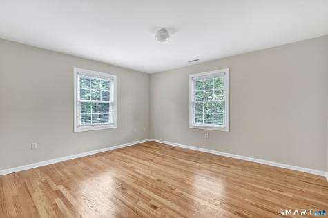 4 Founders Way Monroe CT 06468