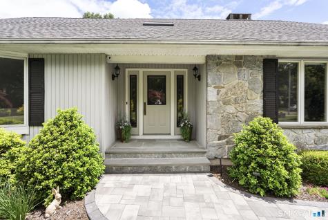 65 Spicewood Lane Berlin CT 06037