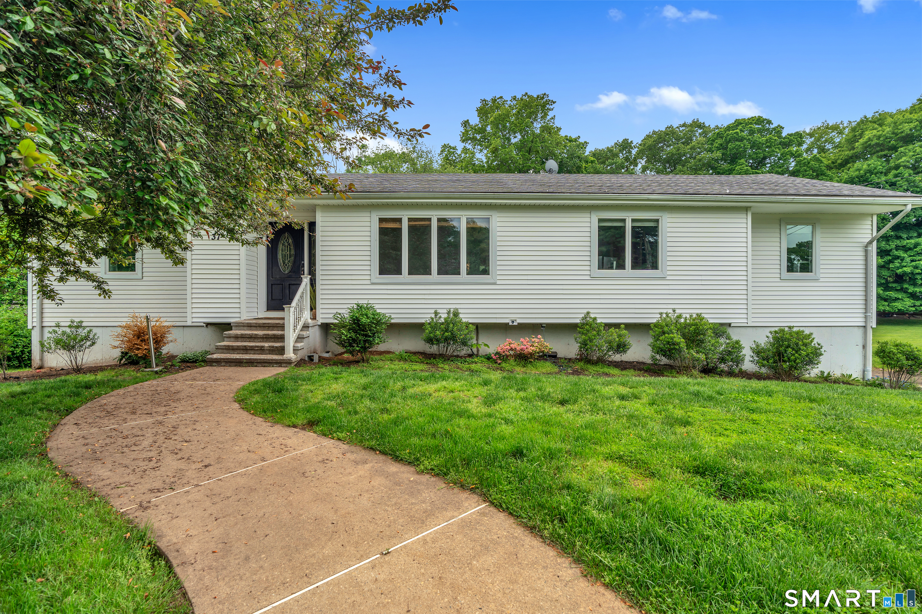 37 Woodside Drive Branford CT 06405
