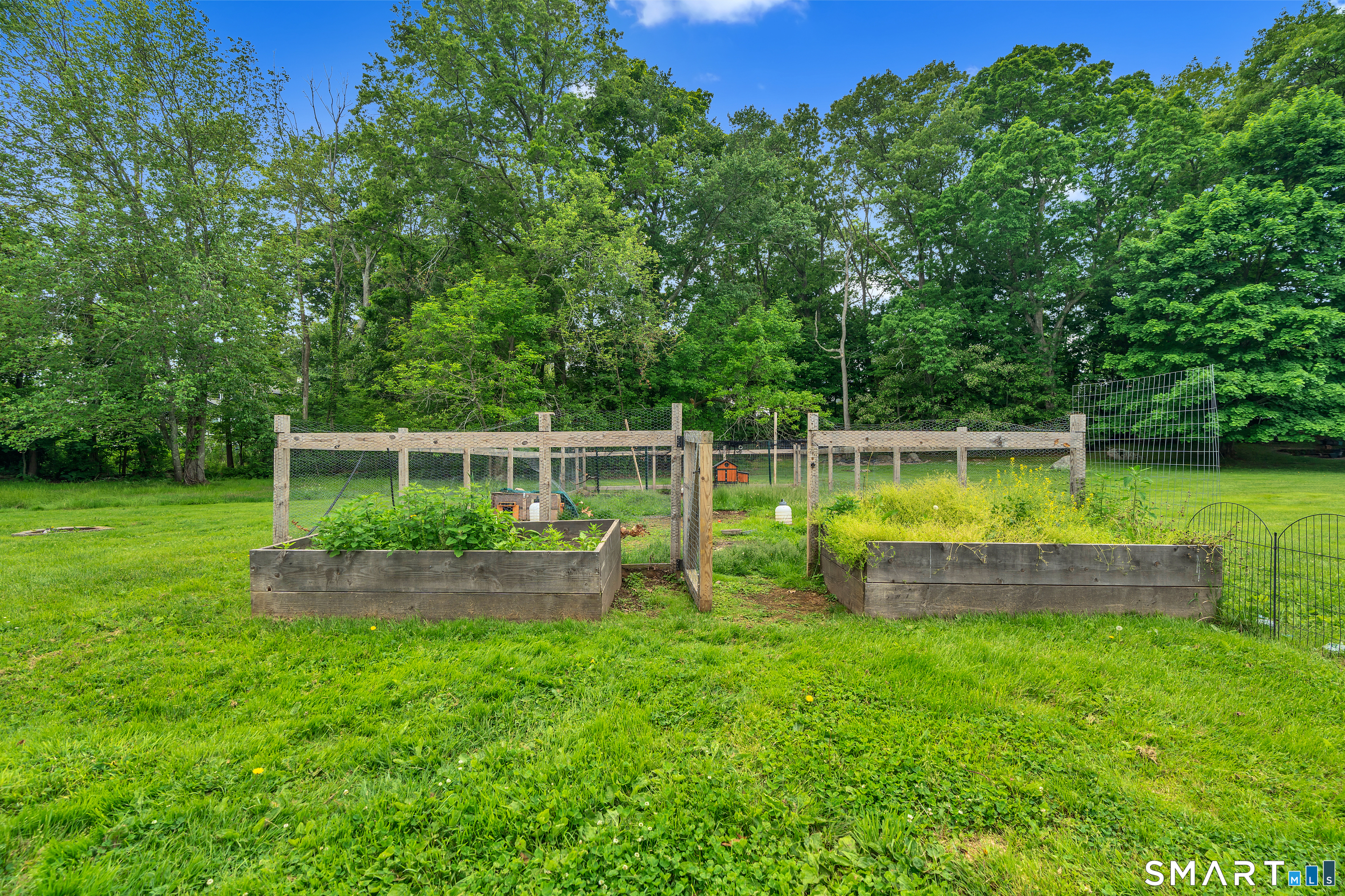 37 Woodside Drive Branford CT 06405