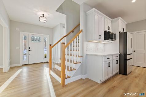 23 Greenwich Place Colchester CT 06415