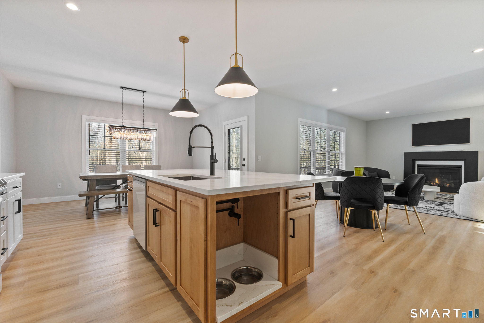 23 Greenwich Place Colchester CT 06415