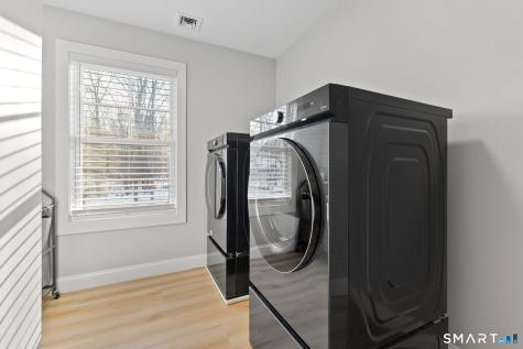 23 Greenwich Place Colchester CT 06415