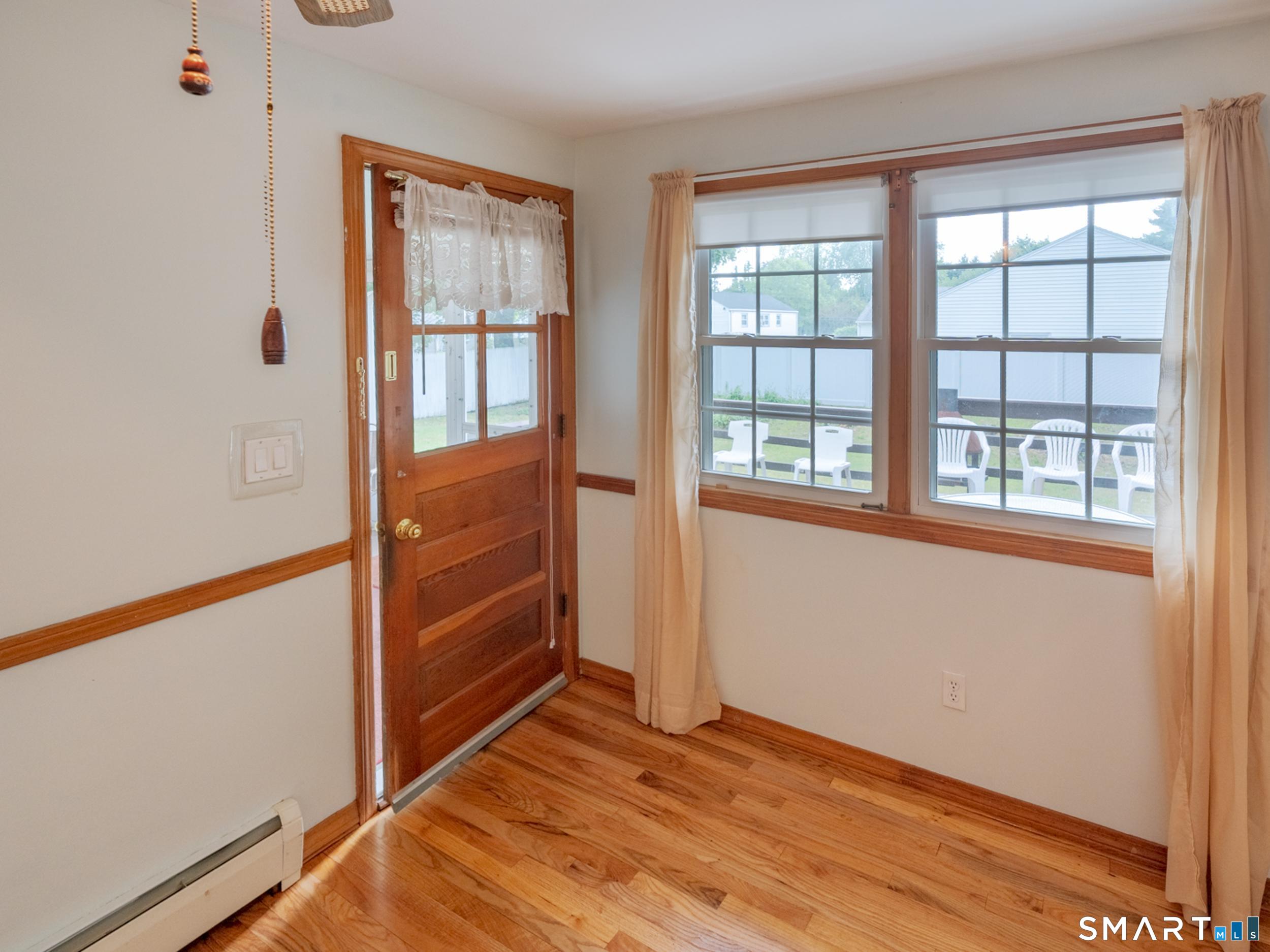 71 Crestwood Trail East Hartford CT 06118