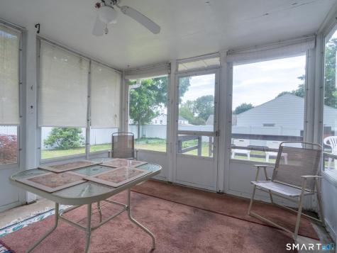 71 Crestwood Trail East Hartford CT 06118