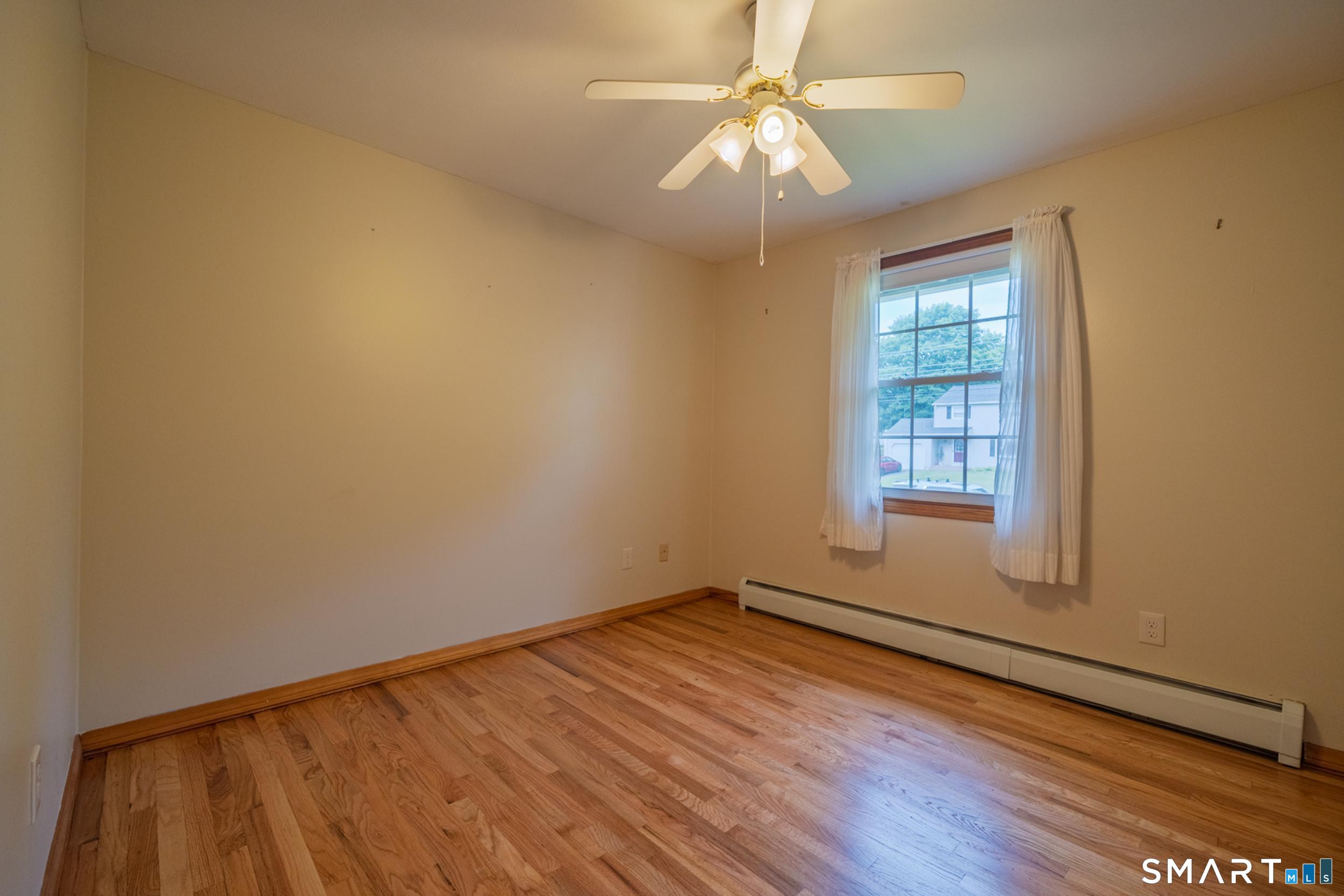 71 Crestwood Trail East Hartford CT 06118