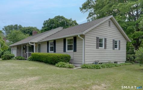 71 Crestwood Trail East Hartford CT 06118