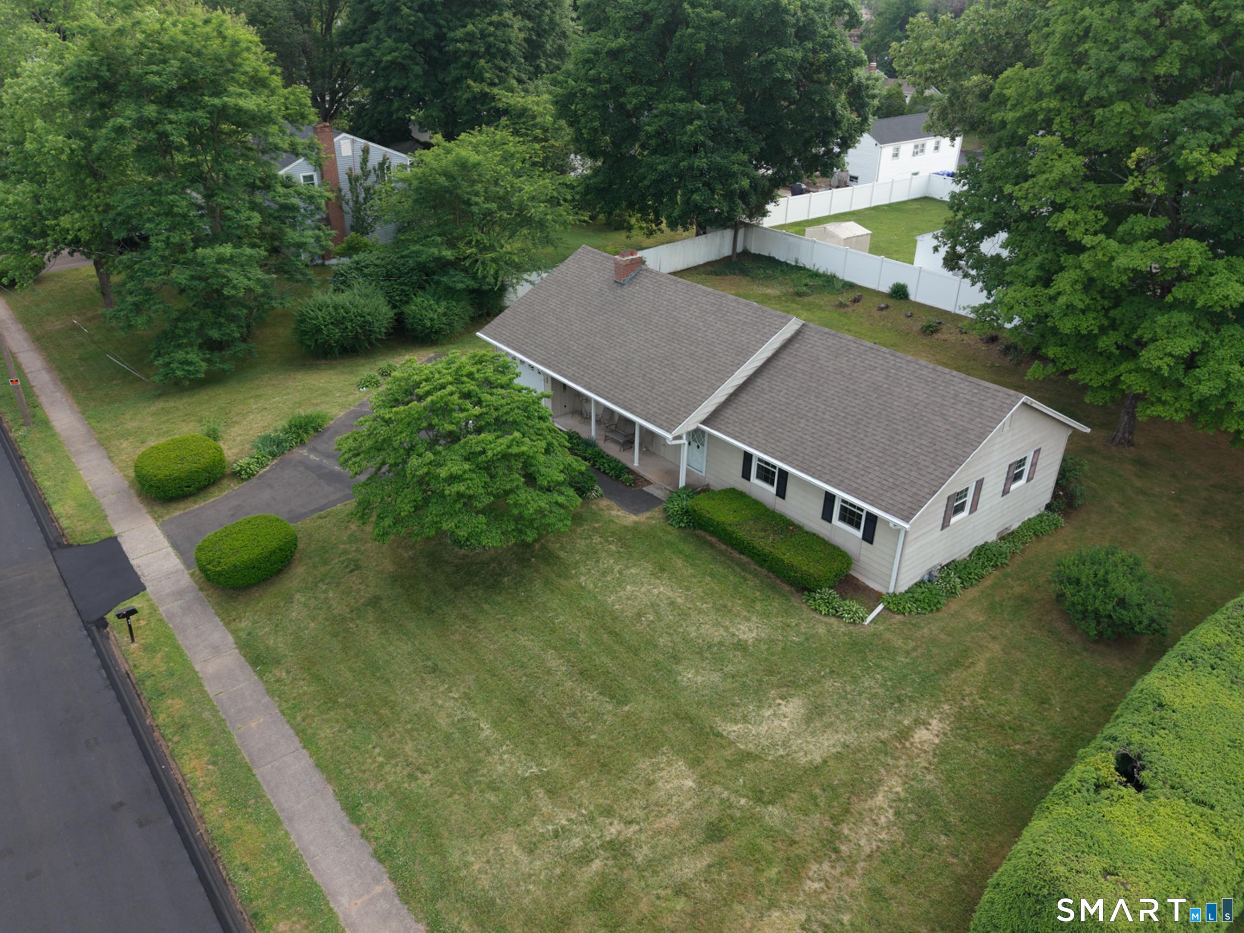 71 Crestwood Trail East Hartford CT 06118