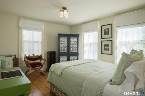 18 Church Street Redding CT 06896