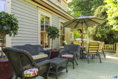 18 Church Street Redding CT 06896